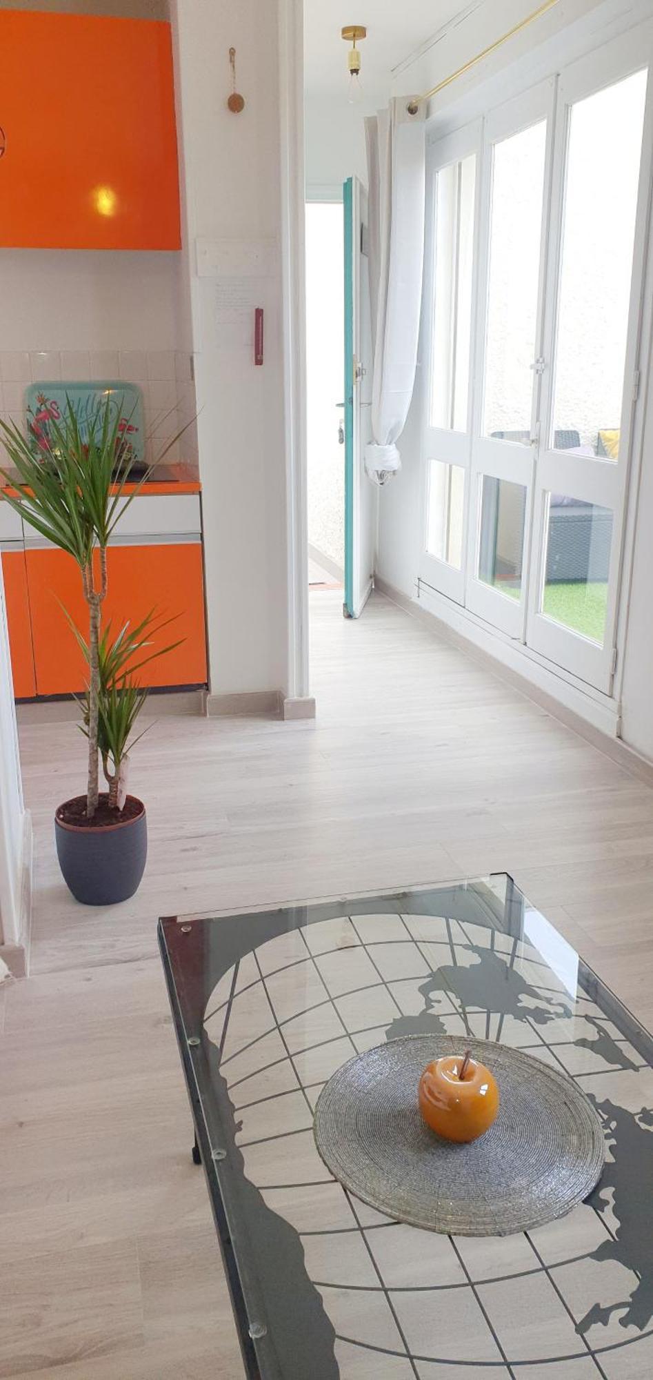 Le Paradis Bleu- Front De - Travaux Recents * Le Barcares